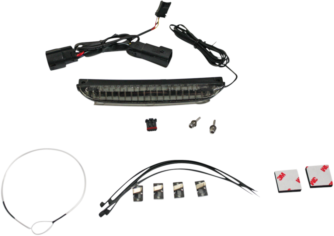 https://asset.lemansnet.com/media/edge/E/7/7/E7708297-C81B-4FD9-9066-90898BC75B82.png